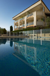 Villefranche apartment holiday home pool