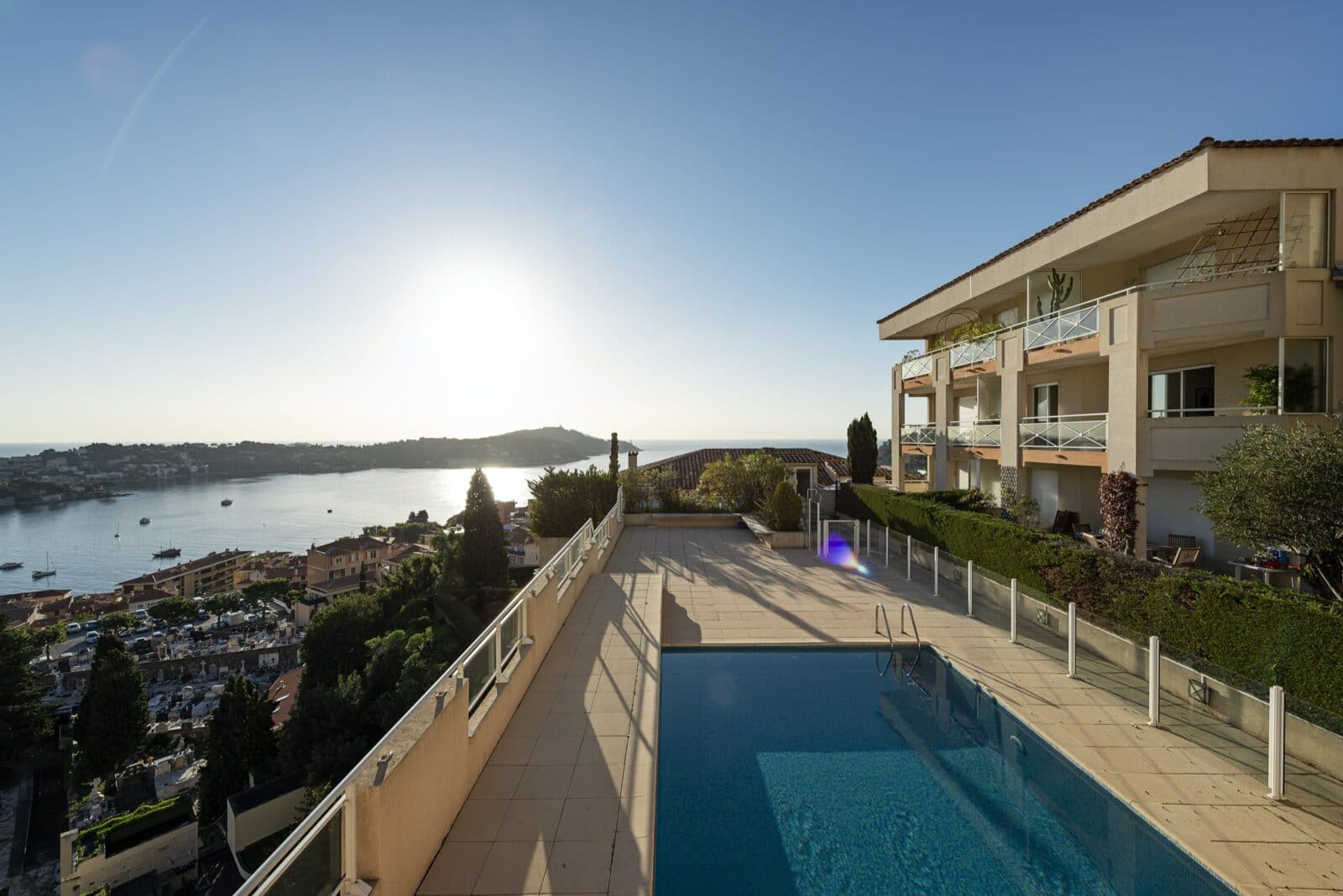 Villefranche sur mer apartment holiday home pool view