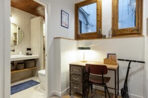 Barcelona apartment holiday home hallway bathroom
