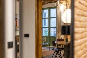 Barcelona apartment dining area living room mirror