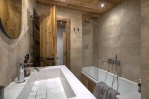 Megeve Chalet apartment bathroom