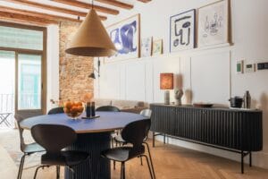 Barcelona apartment holiday home living area