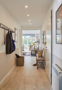 Villefranche apartment holiday home hallway