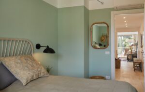 Villefranche apartment holiday home bedroom hallway