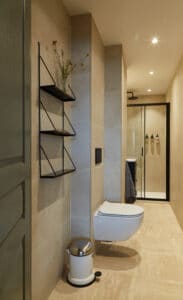 Villefranche apartment holiday home bathroom