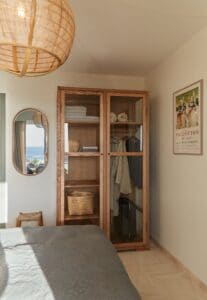 Villefranche apartment holiday home master bedroom closet mirror lamp
