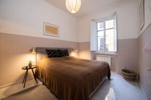 Rome apartment holiday home bedroom pillows