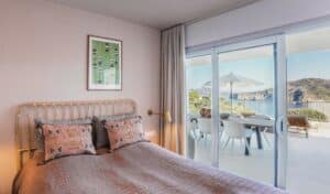 Mallorca apartment holiday home bedroom terrace view