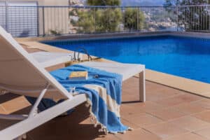 Mallorca apartment holiday home pool sun lounger
