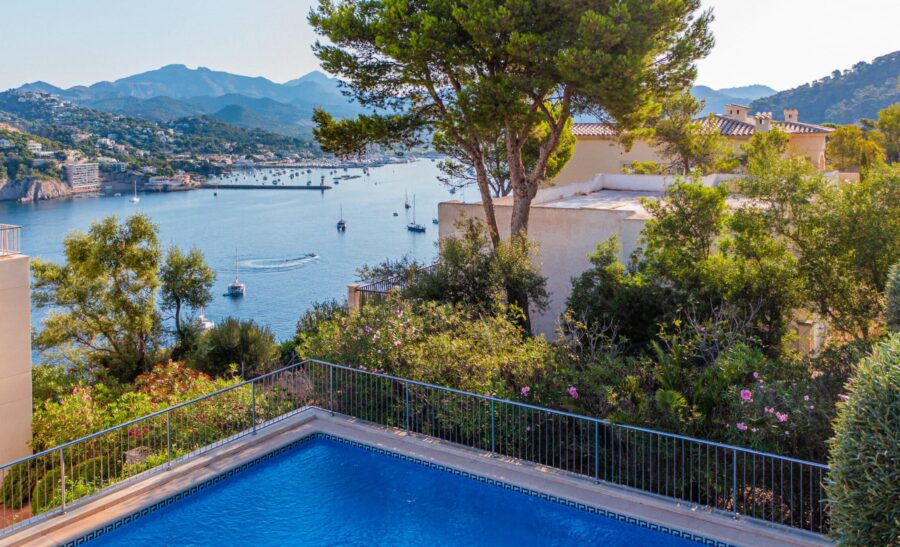 Mallorca apartment holiday home pool ocean view