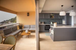 Villefranche holiday home balcony kitchen