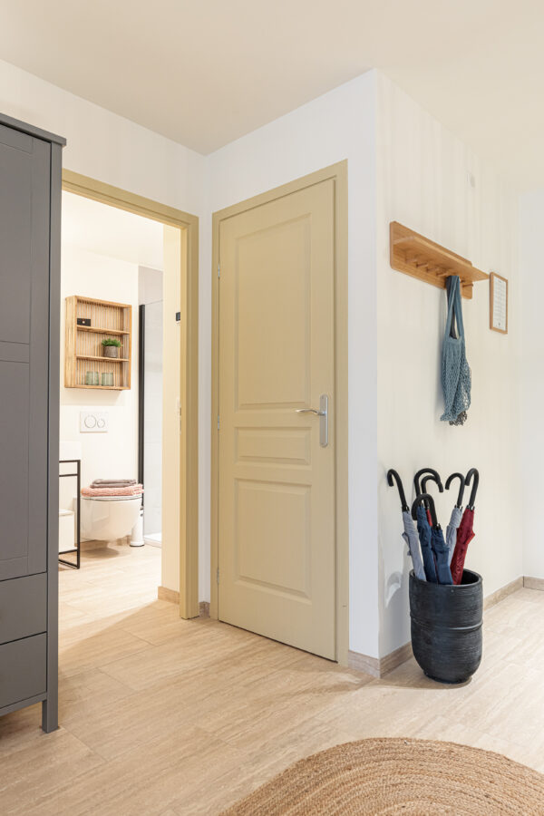 holiday home entrance bathroom