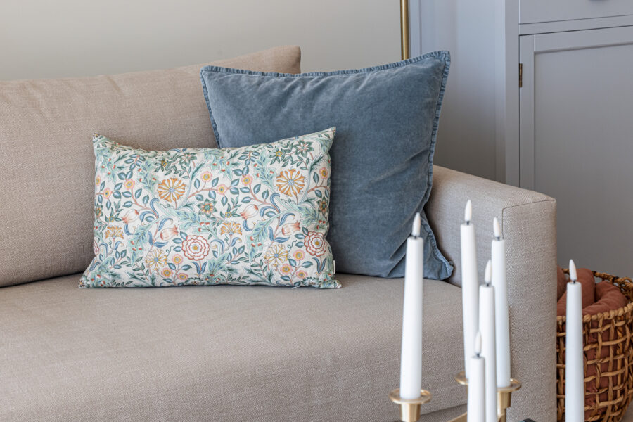 living room sofa pillows candles